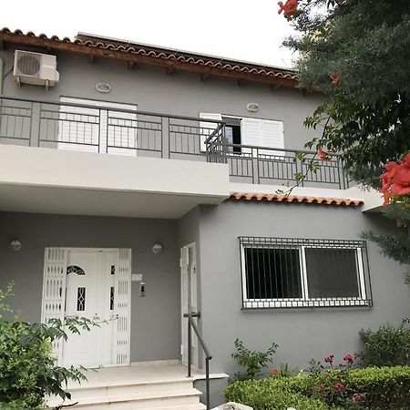 לוטראקי Loft Near The Beach מראה חיצוני תמונה