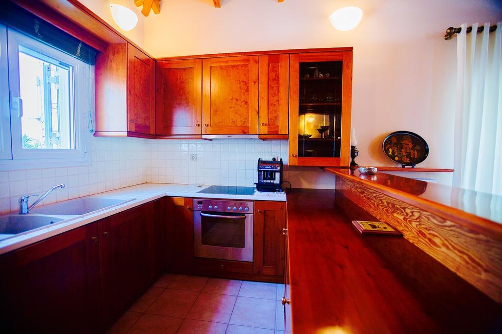 לוטראקי Loft Near The Beach מראה חיצוני תמונה