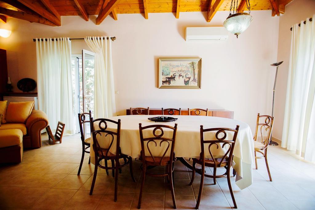 לוטראקי Loft Near The Beach מראה חיצוני תמונה